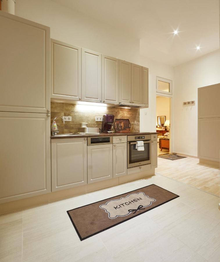 King-kongs Luxury Cave Apartament
